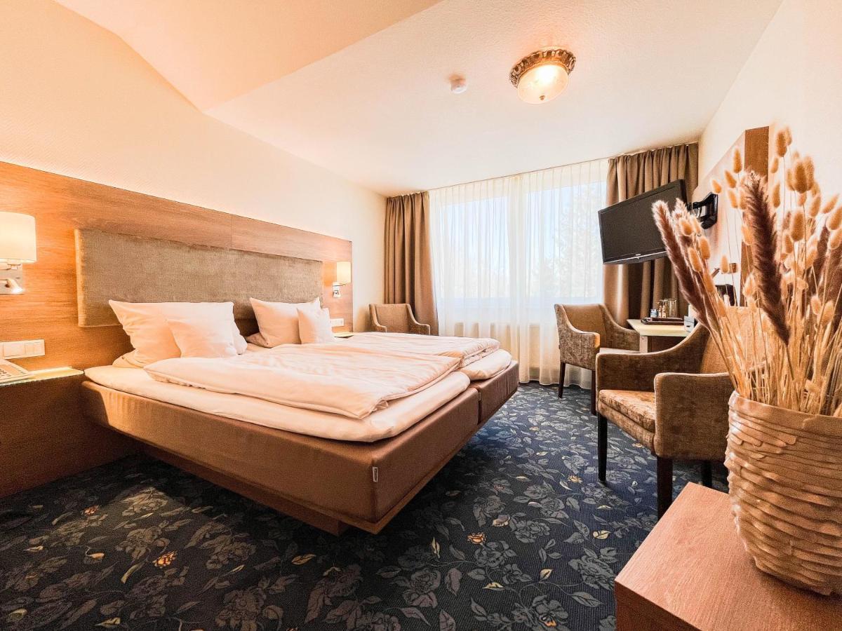 Hotel-Restaurant Vier Linden Штаде Екстер'єр фото