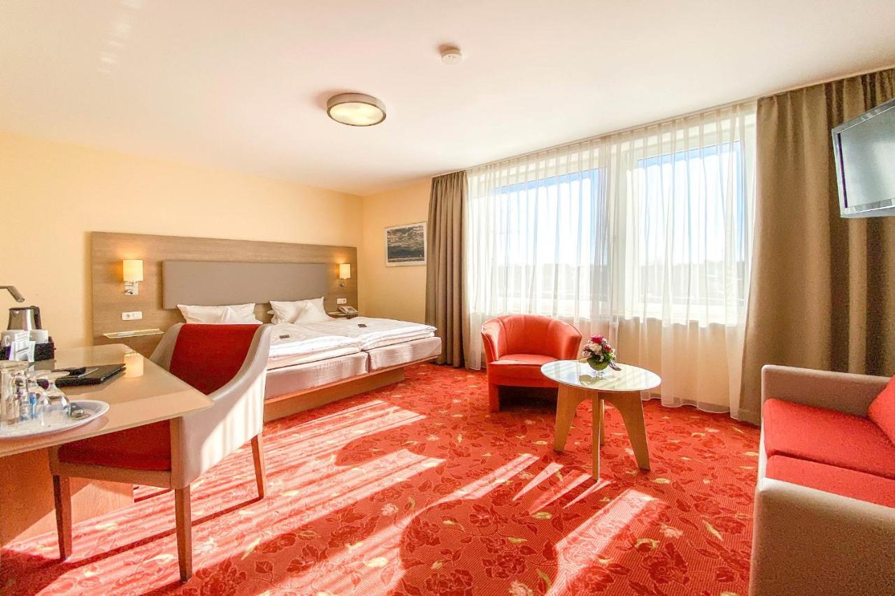 Hotel-Restaurant Vier Linden Штаде Екстер'єр фото